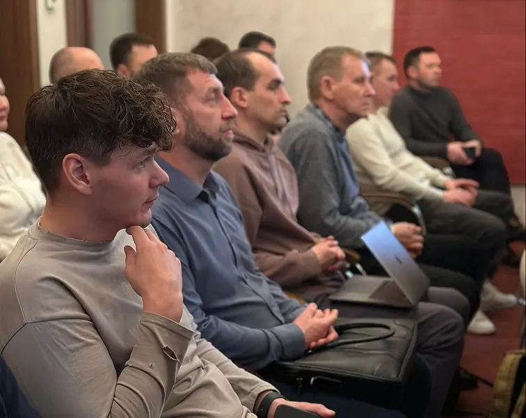 Онлайн-встреча: Что делает бизнес "живым" и успешным