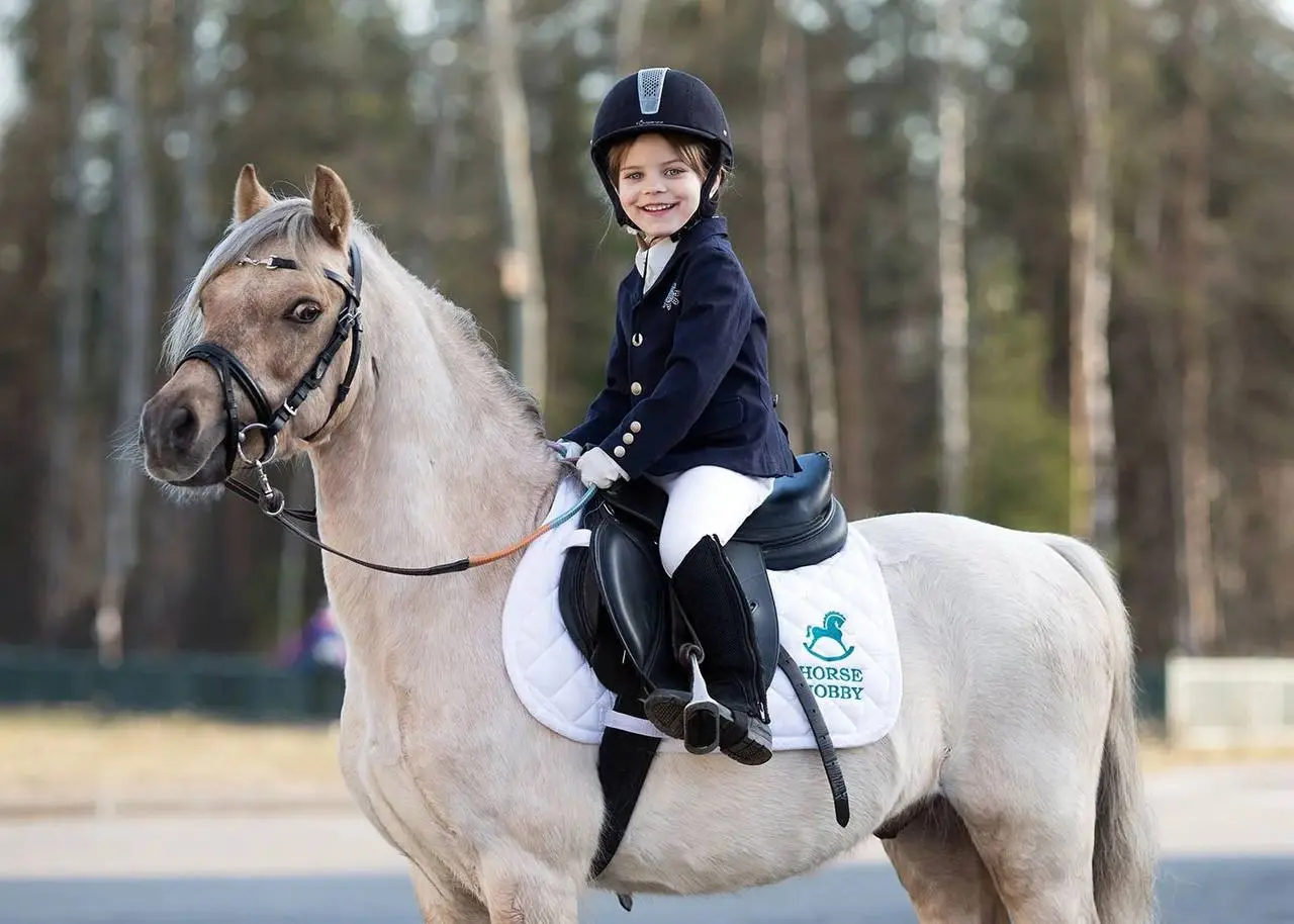 Праздник в честь 25-летия Спортшколы по конному спорту