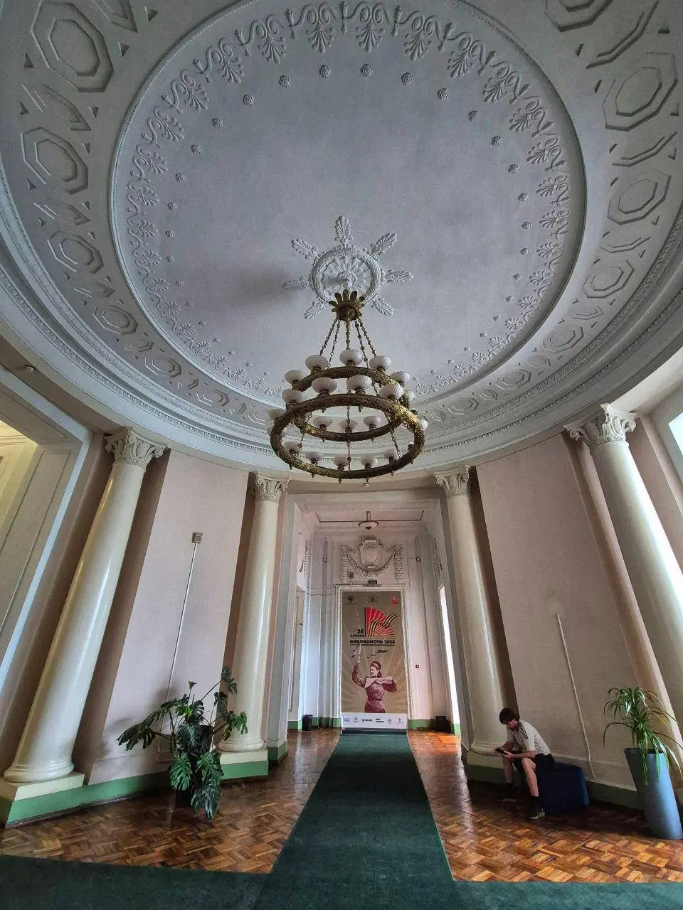 ЛЕГЕНДАРНАЯ ЛЕНИНКА: ЭКСКУРСИЯ В ГЛАВНУЮ БИБЛИОТЕКУ СТРАНЫ