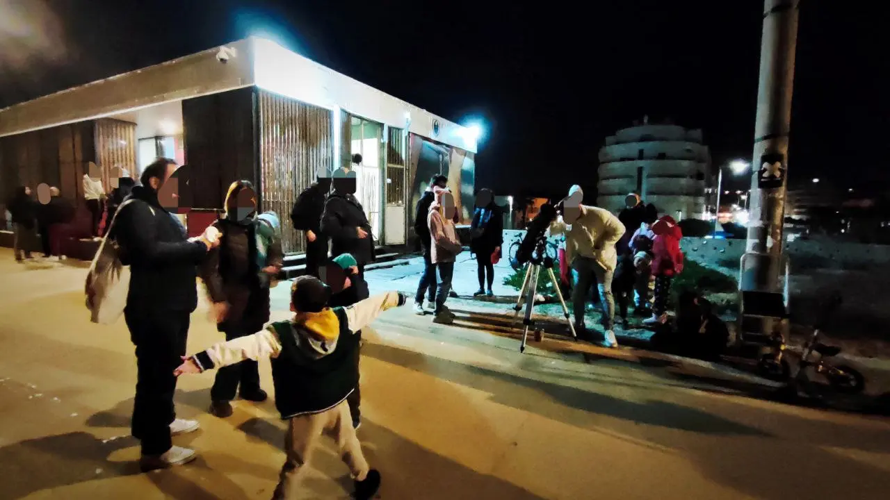 Вылазка с телескопом: наблюдение Юпитера и Сатурна