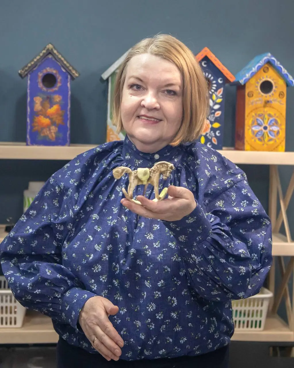 Новогодняя волшебная лошадка из ваты