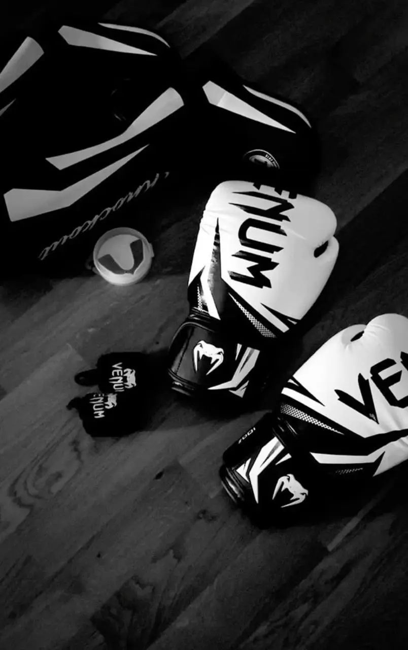 Секция КИКБОКСИНГА набирает мальчиков и девочек в группу