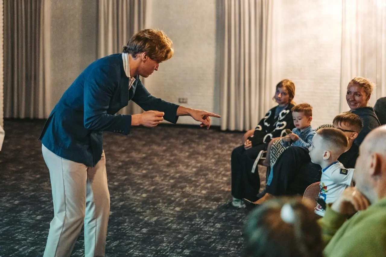 Семейное шоу фокусов Кости Загузина в АндерСон