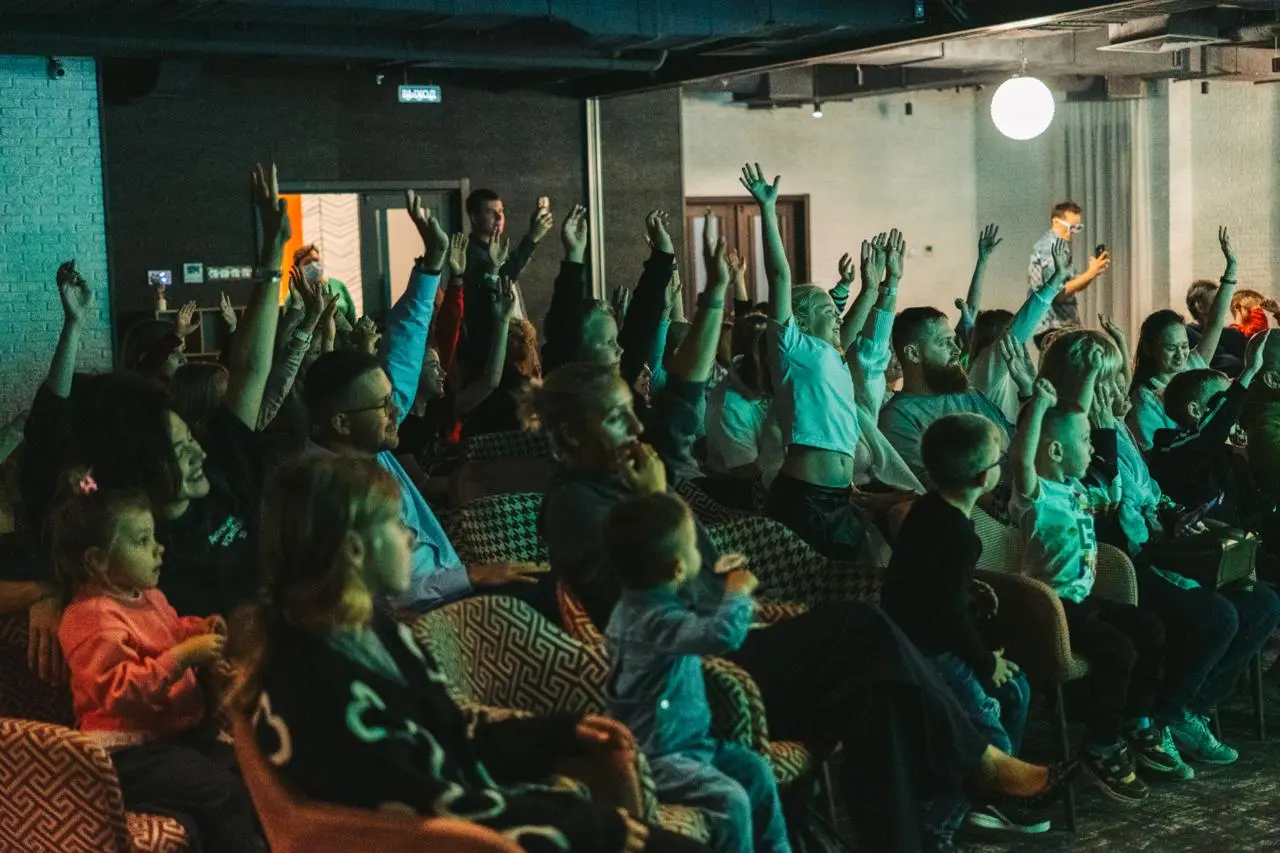 Семейное шоу фокусов Кости Загузина в АндерСон