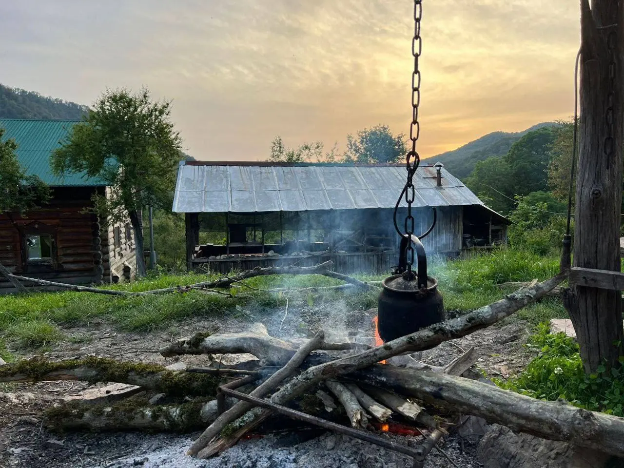 ВОДОПАДЫ НА РЕКЕ АЖЕК