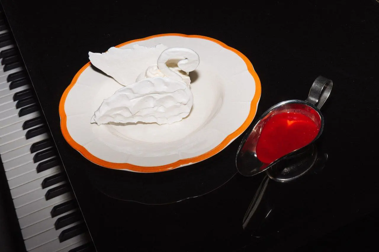 Десерты в «Слойке» – к 10-летию Ельцин Центра