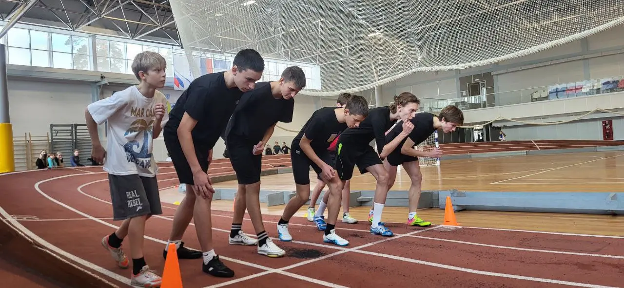 ПРО УСПЕХИ ЮНЫХ ЛЕГКОАТЛЕТОВ