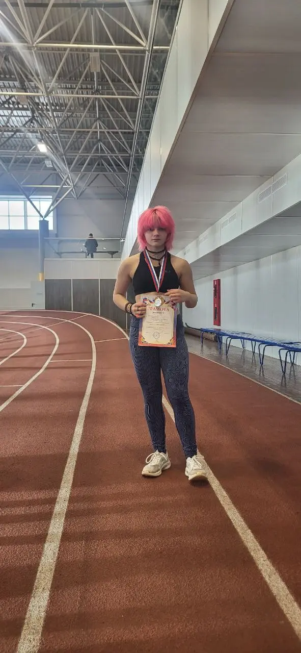 ПРО УСПЕХИ ЮНЫХ ЛЕГКОАТЛЕТОВ