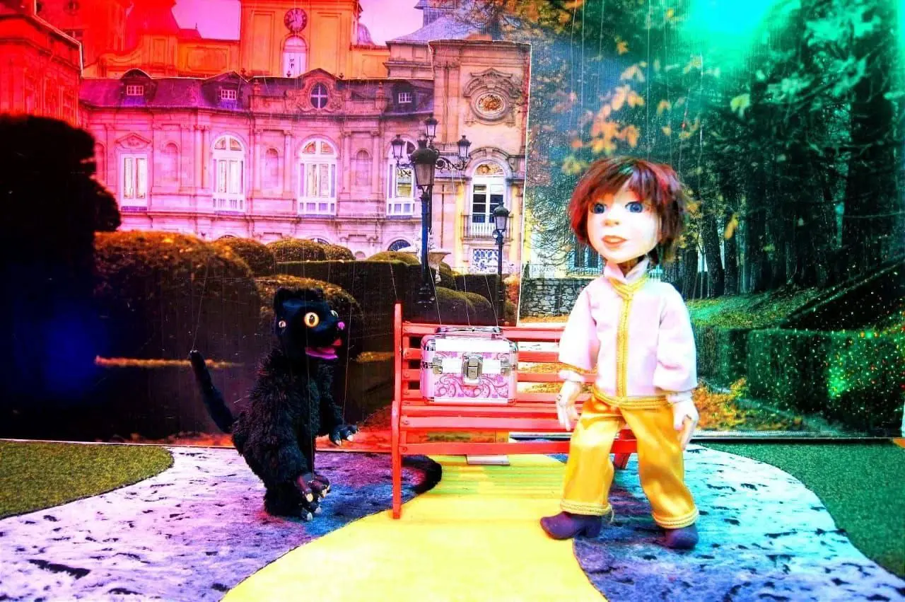 Волшебный чемоданчик: кукольный спектакль