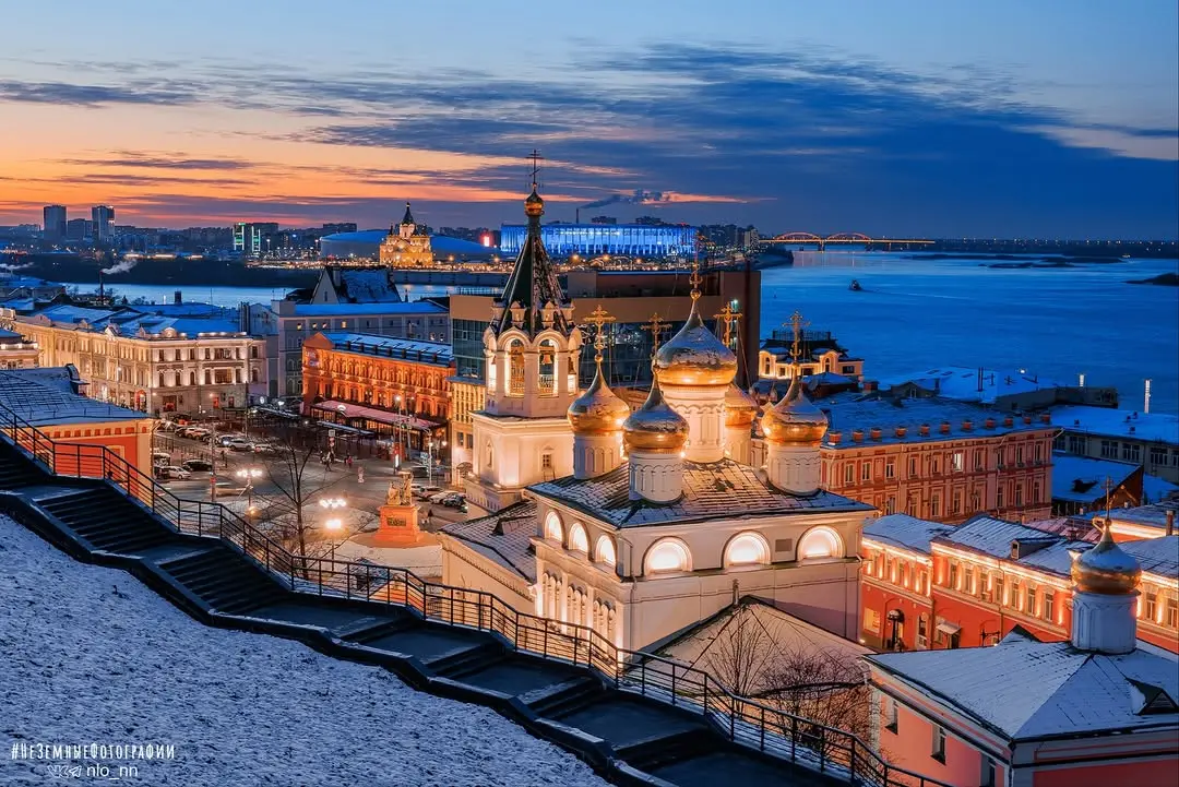 Закат у стен Нижегородского Кремля