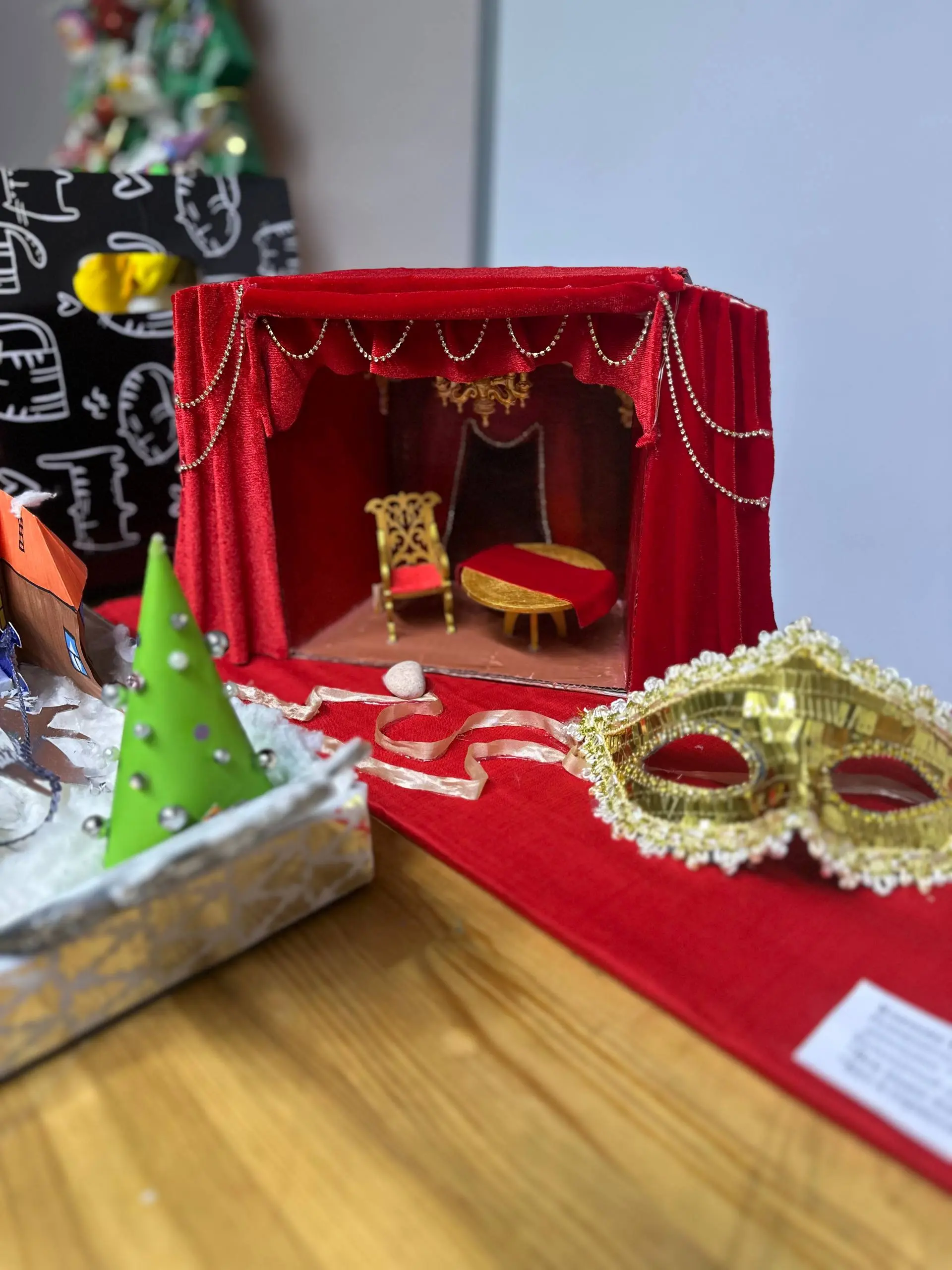 Фабрика новогоднего креатива