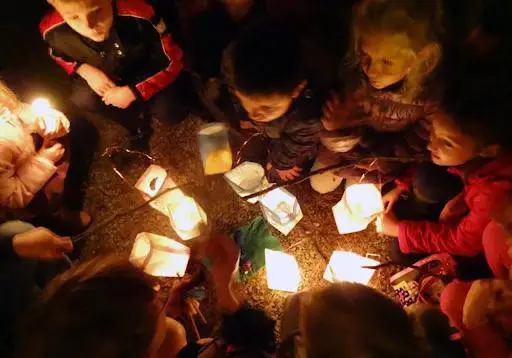 Семейный праздник фонариков в доме-музее Аксенова