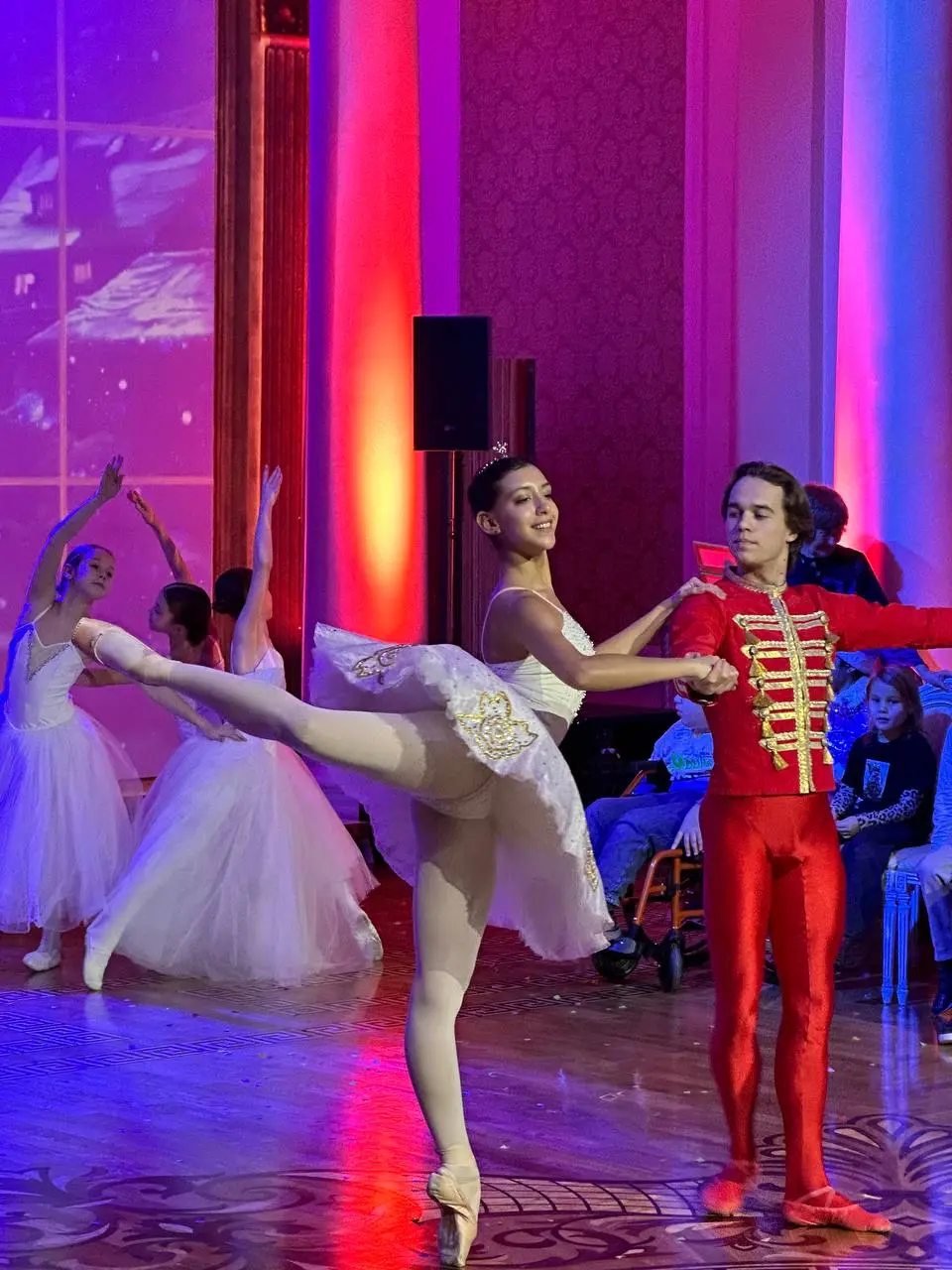 Ёлка в Ратуше