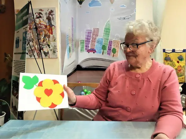 Литературно-музыкальная гостиная "Все краски жизни для тебя"