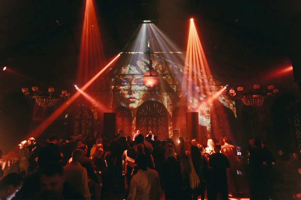 Никаких больше вечеринок в Gazgolder (финальная вечеринка)