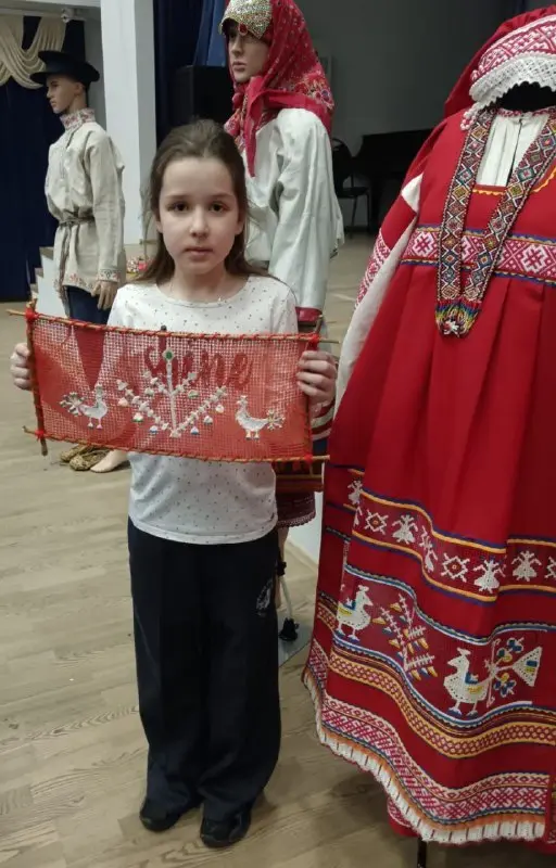 Презентация народного костюма в Тарусе