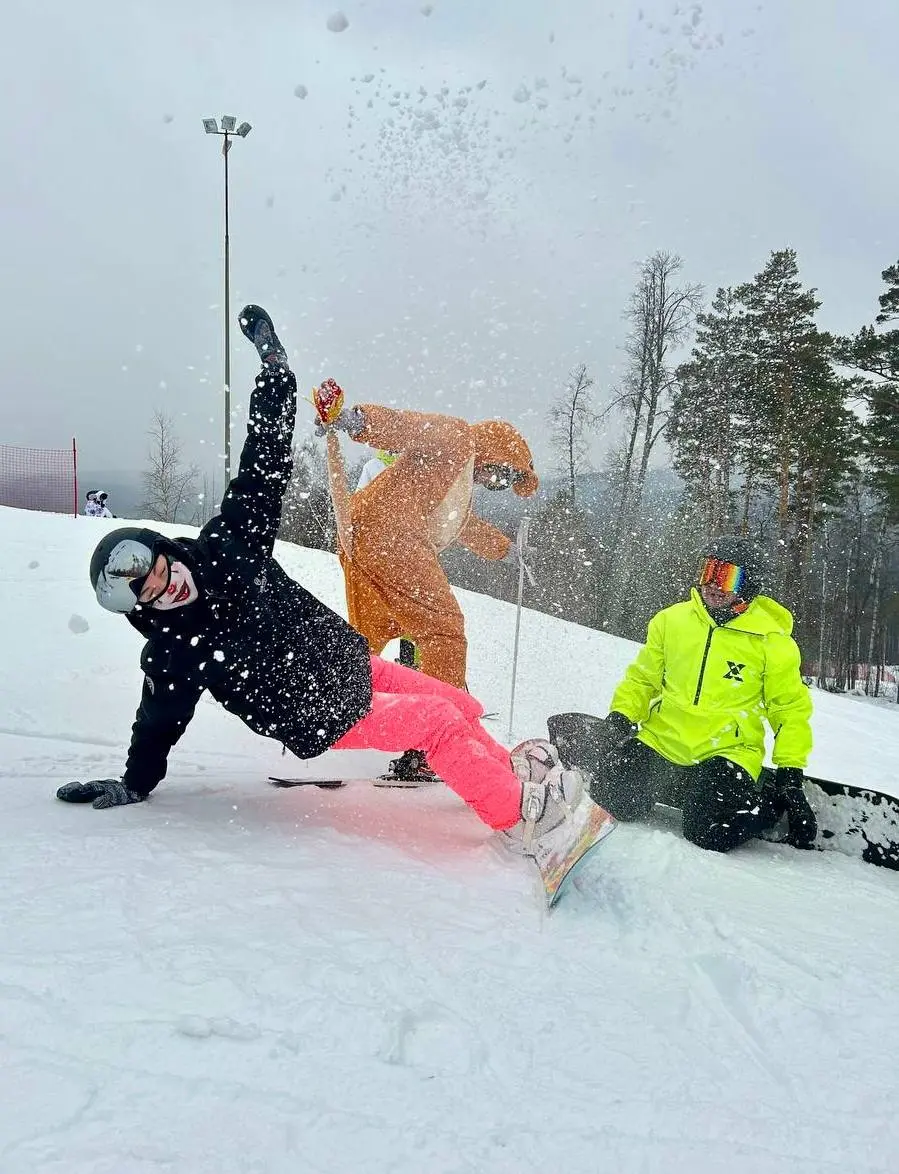 Открываем февраль 2026 горнолыжным туром на Завьялиху + Евразию
