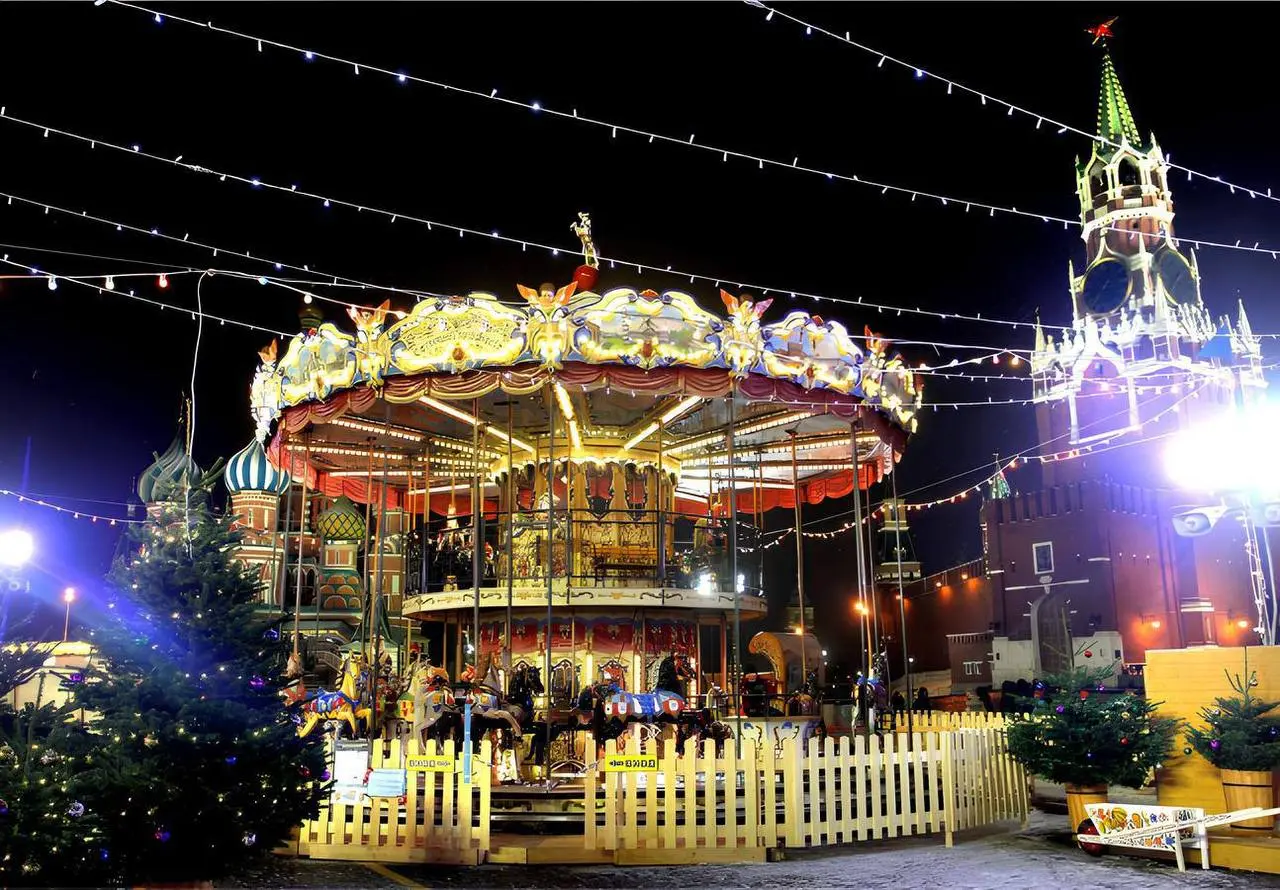 Аттракционы на Красной площади