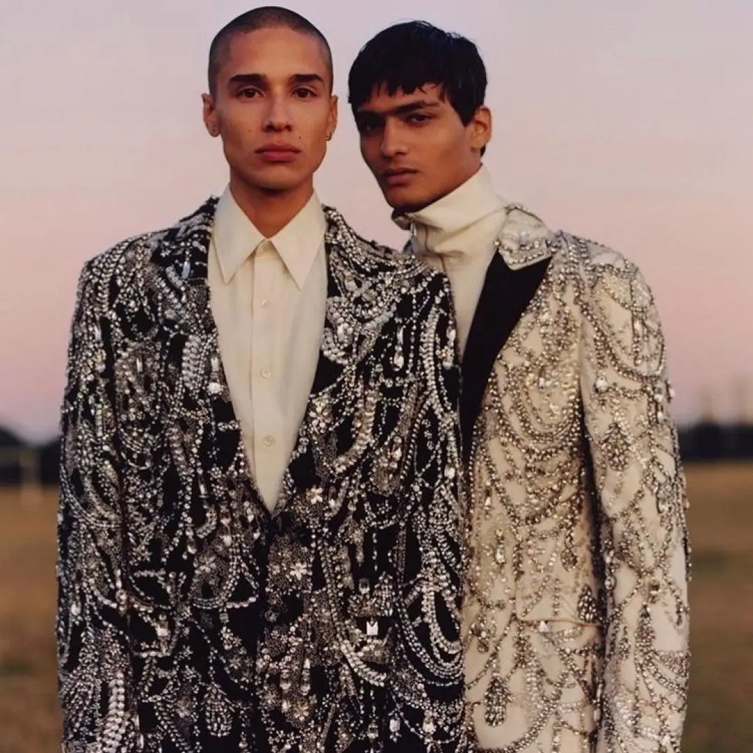 Black Tie × Casual Unicorn