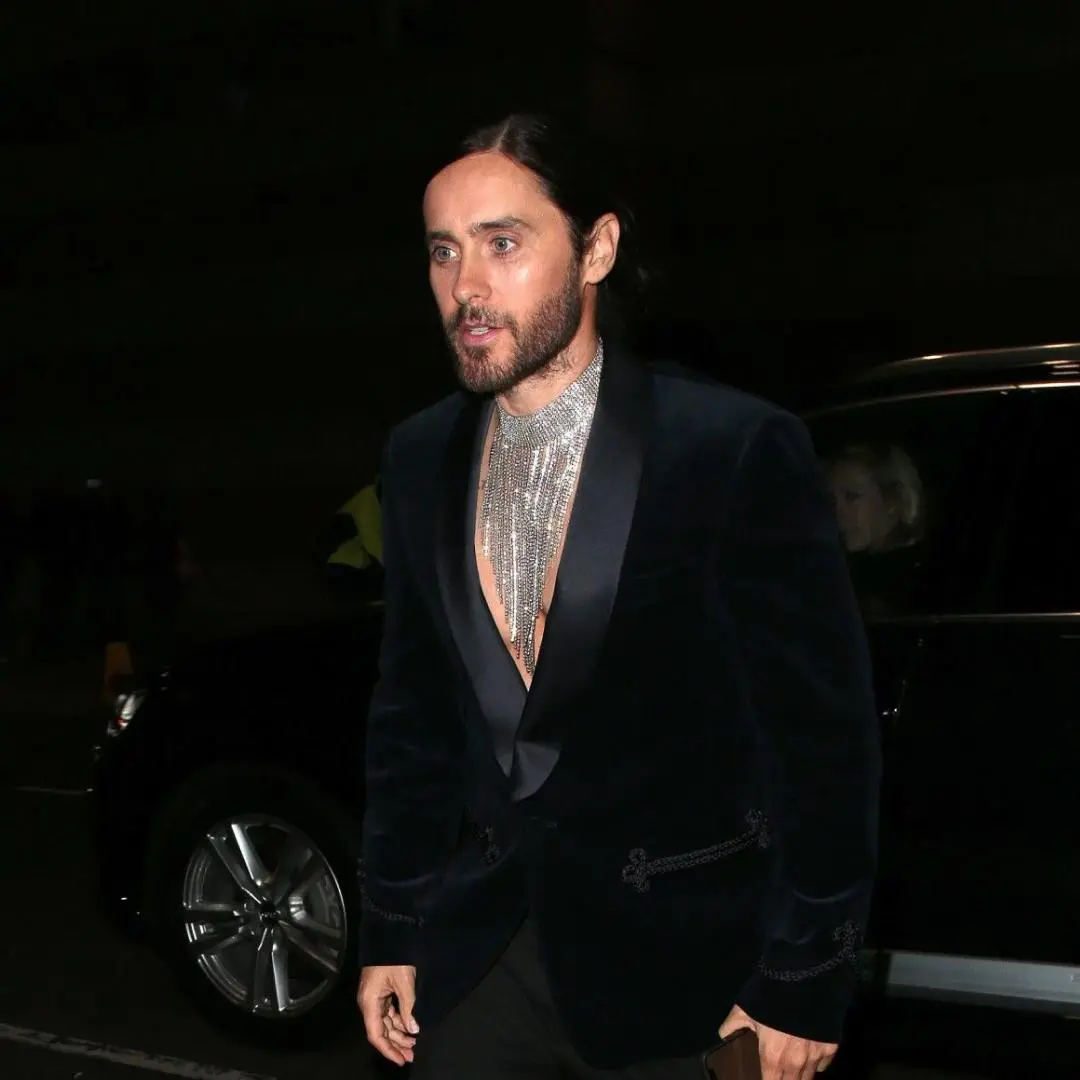 Black Tie × Casual Unicorn