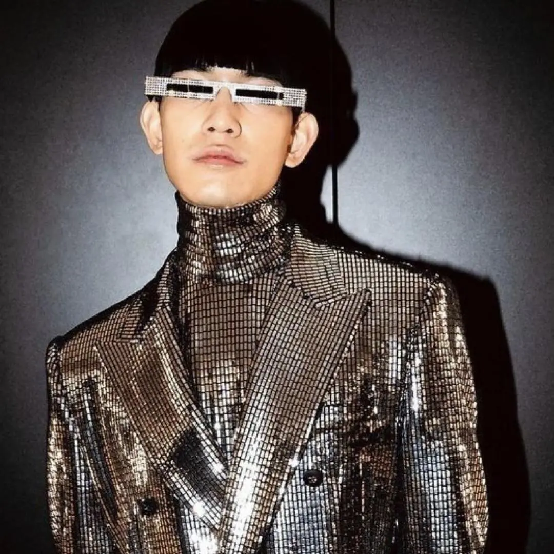 Black Tie × Casual Unicorn