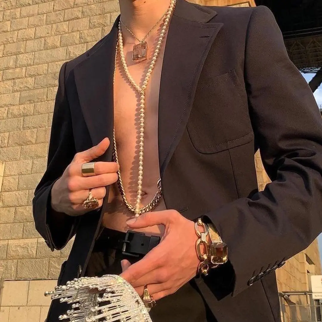 Black Tie × Casual Unicorn