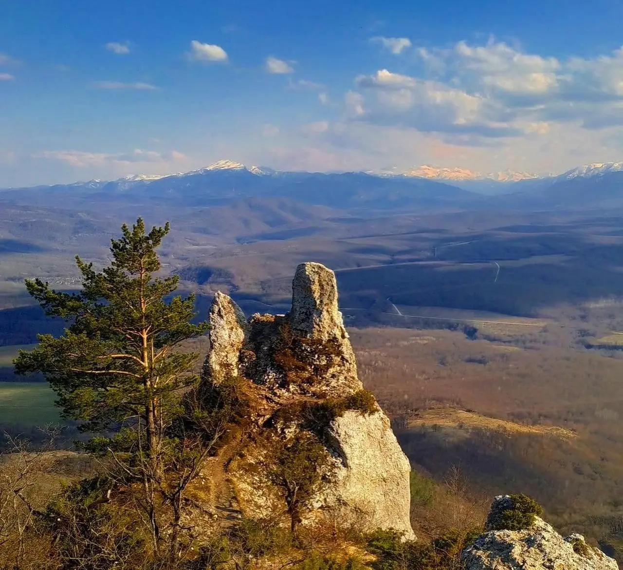 Скала Чертов Палец, Савранская канатная дорога +Лаго-Наки