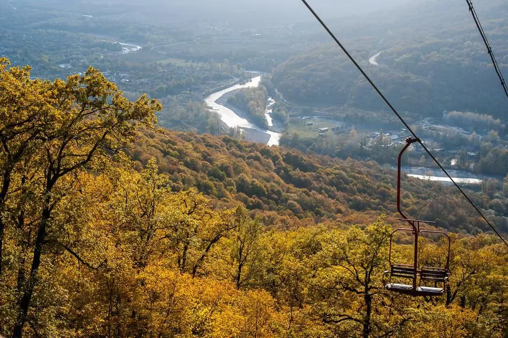 Скала Чертов Палец, Савранская канатная дорога +Лаго-Наки