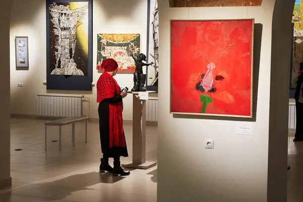 Экскурсия по музею "Искусство Омска"