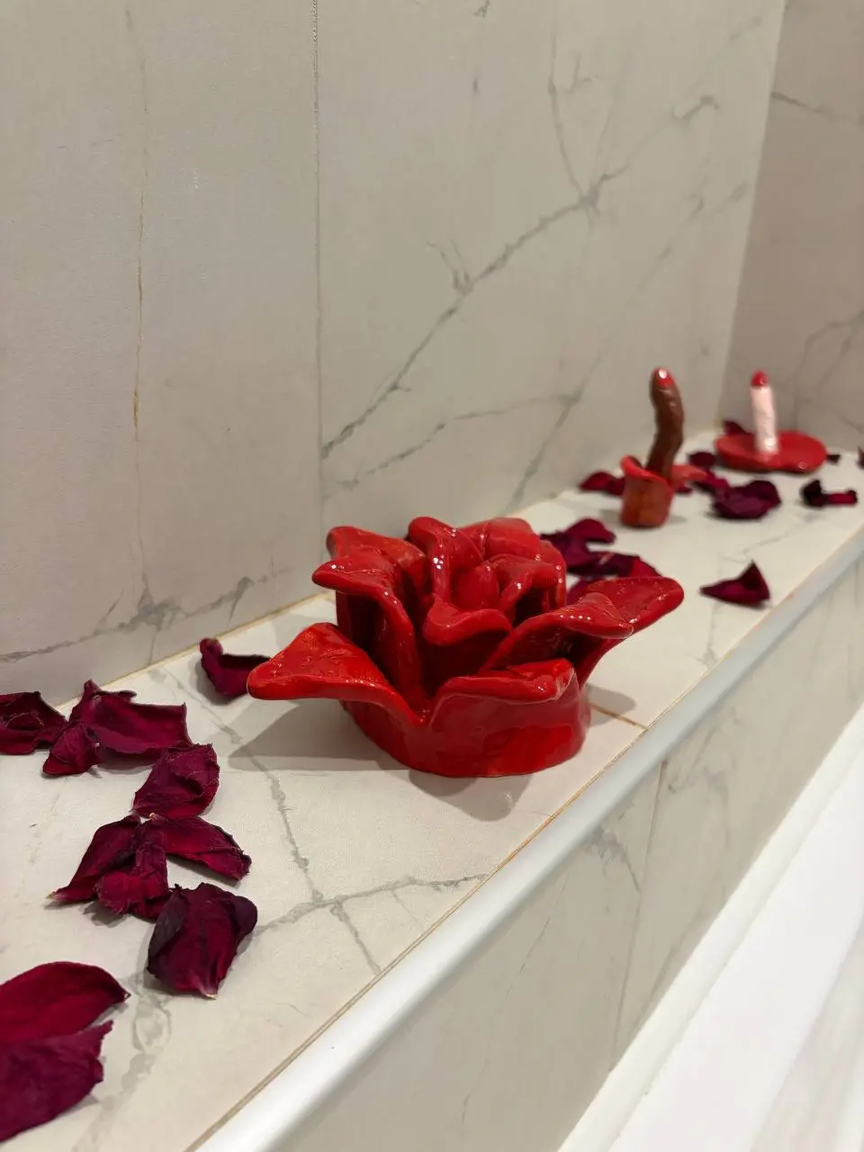 Выставка «Выживут только чувствительные»