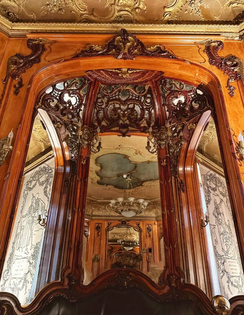 Изучим усадьбу Морозова