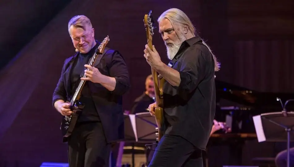 c любовью из ниоткуда