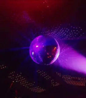 Дискотека-караоке «Деревенский Движ»