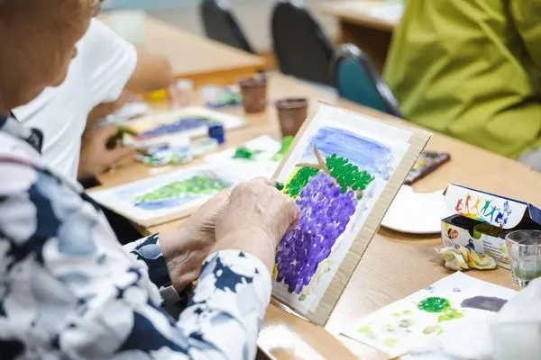 Вернисаж Арт-группы "Холст"