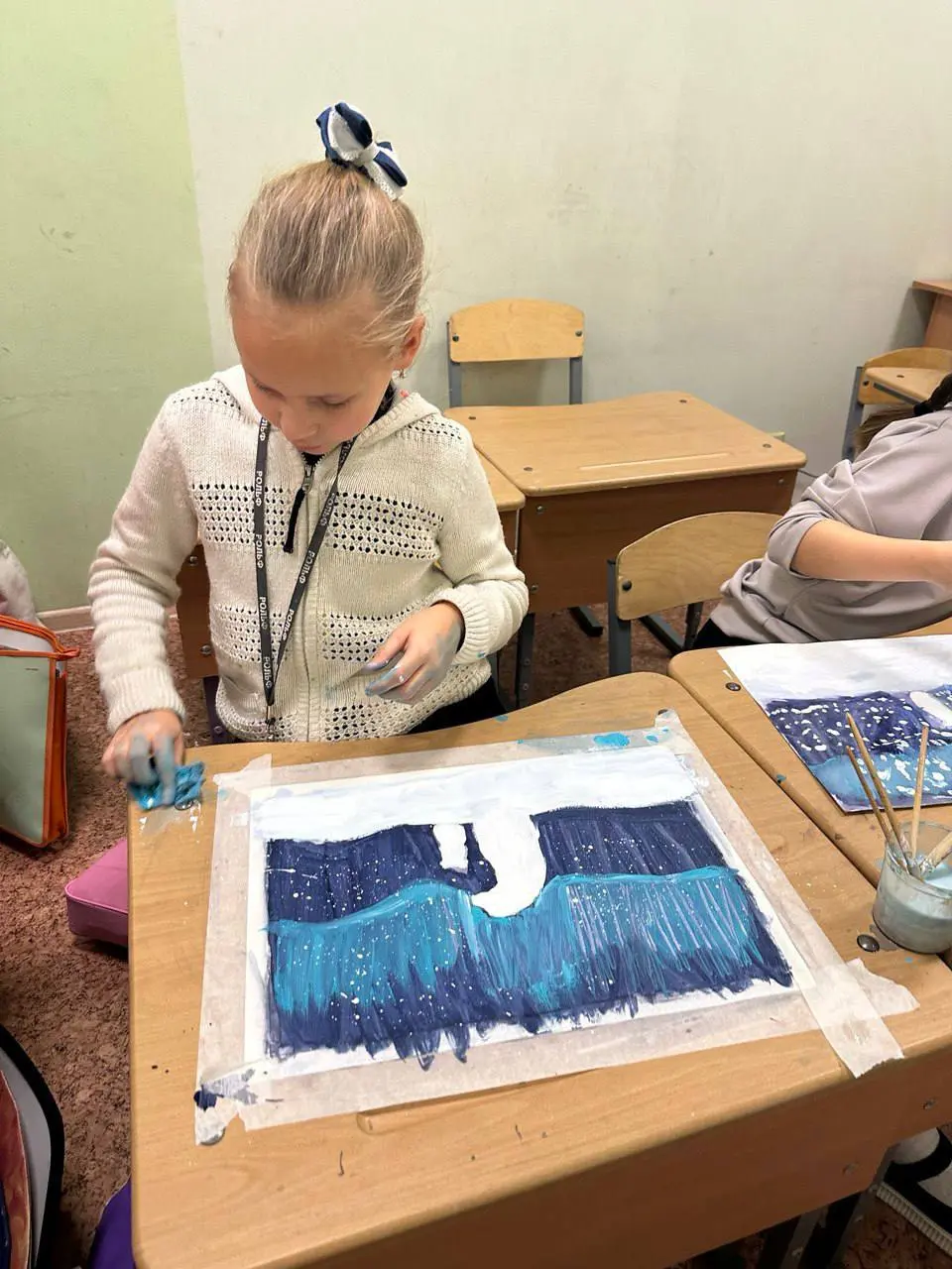 Изо-студии на декабрь