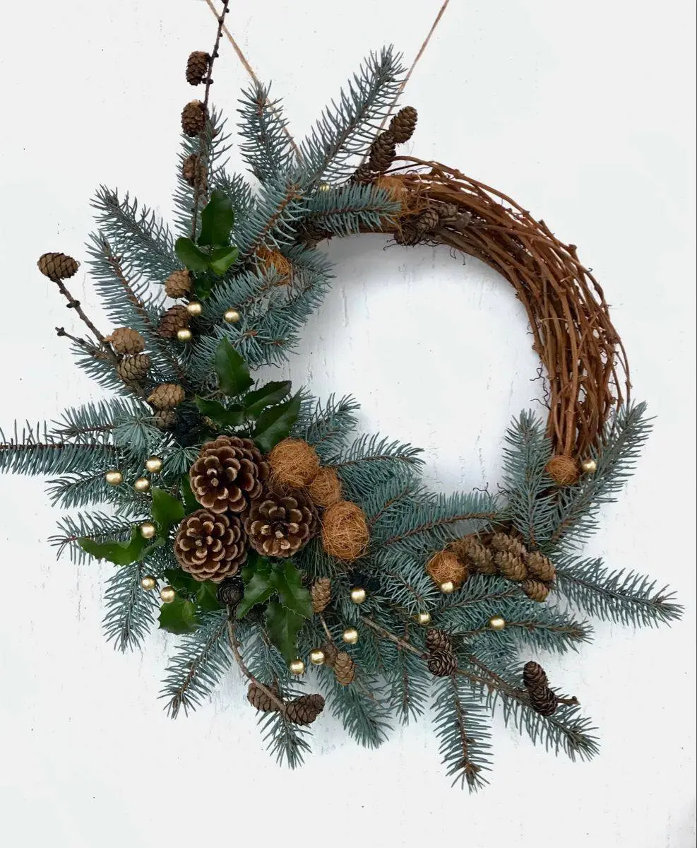 Рождественский венок из натуральной ели