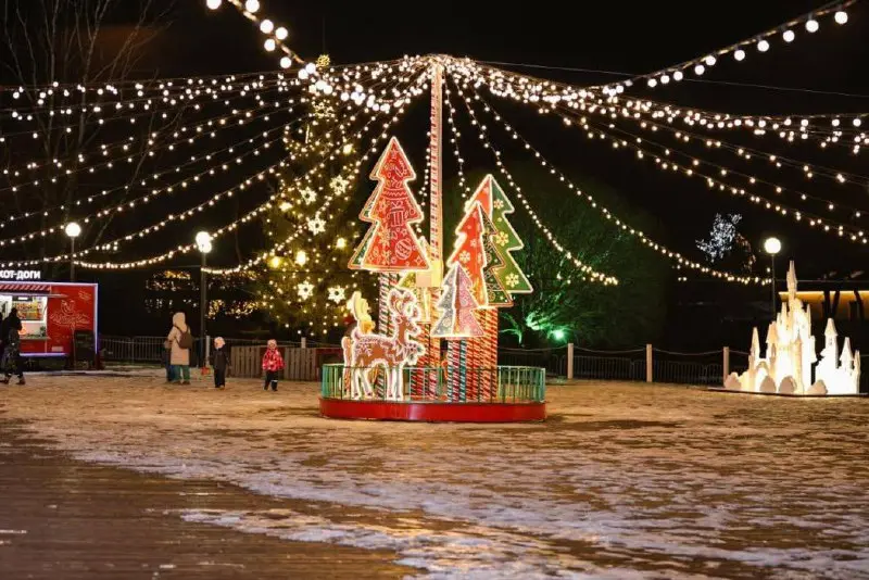 Открытие новогоднего парка фигур «Сказочный лес»