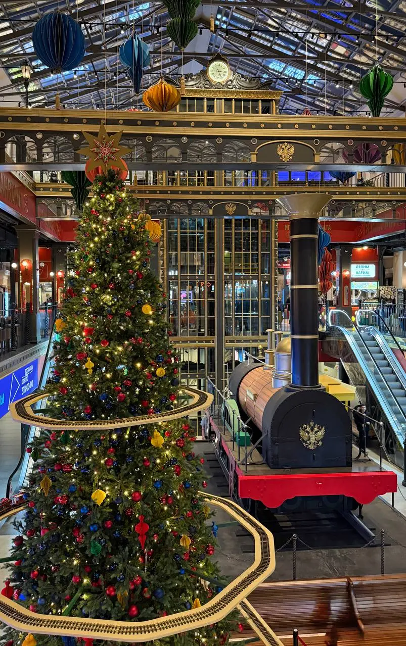 Маркет новогодних подарков Светский винтаж