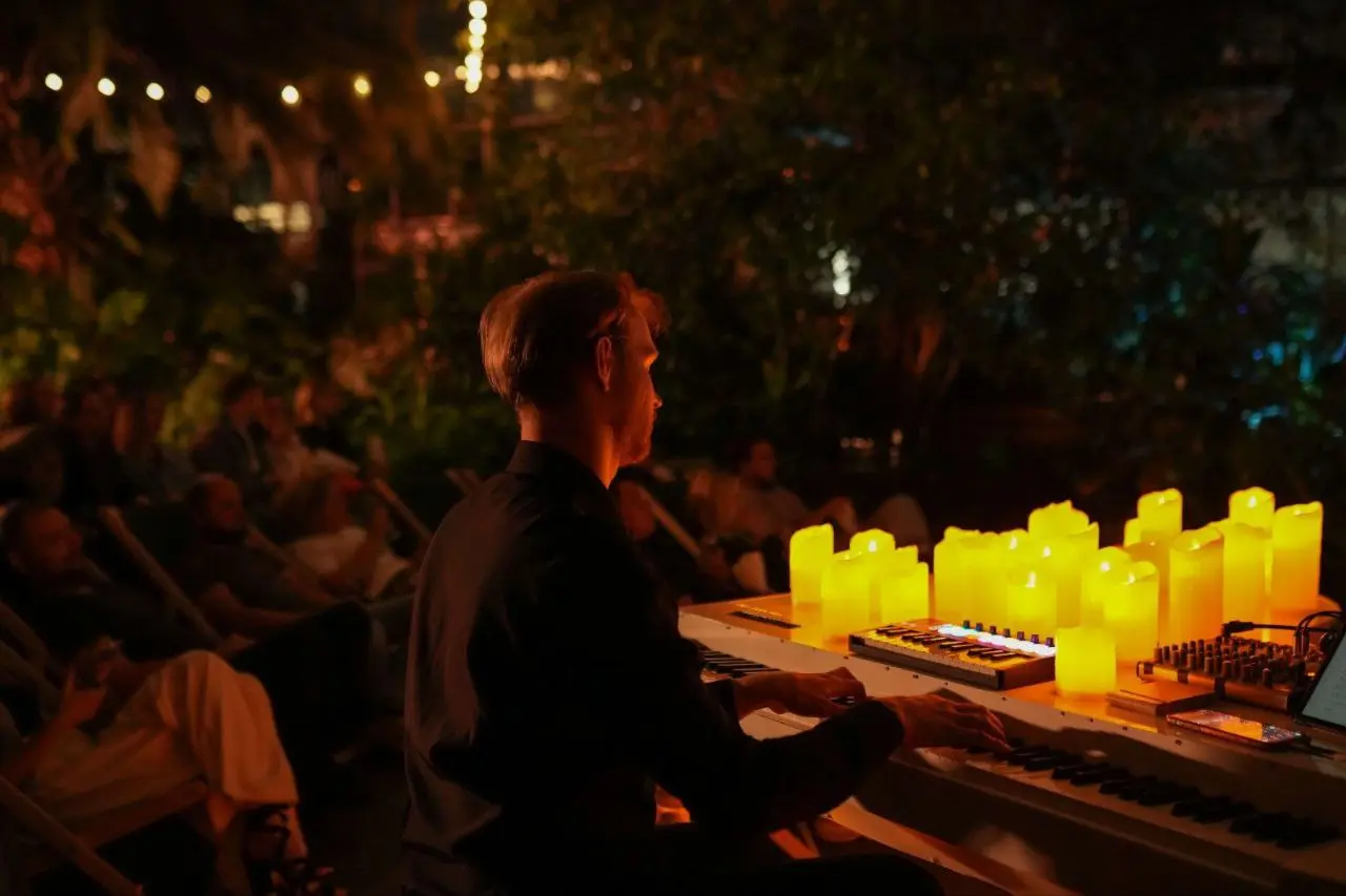 Концерт саундтреков о любви в Оранжерее