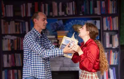 Театральная постановка на тему Тест Тьюринга