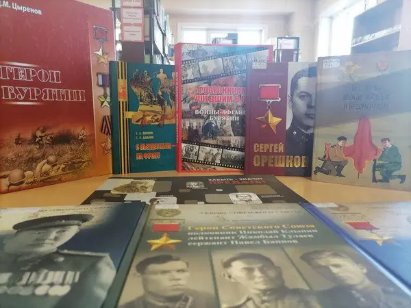 Выставка по теме Победу чтим, героев помним