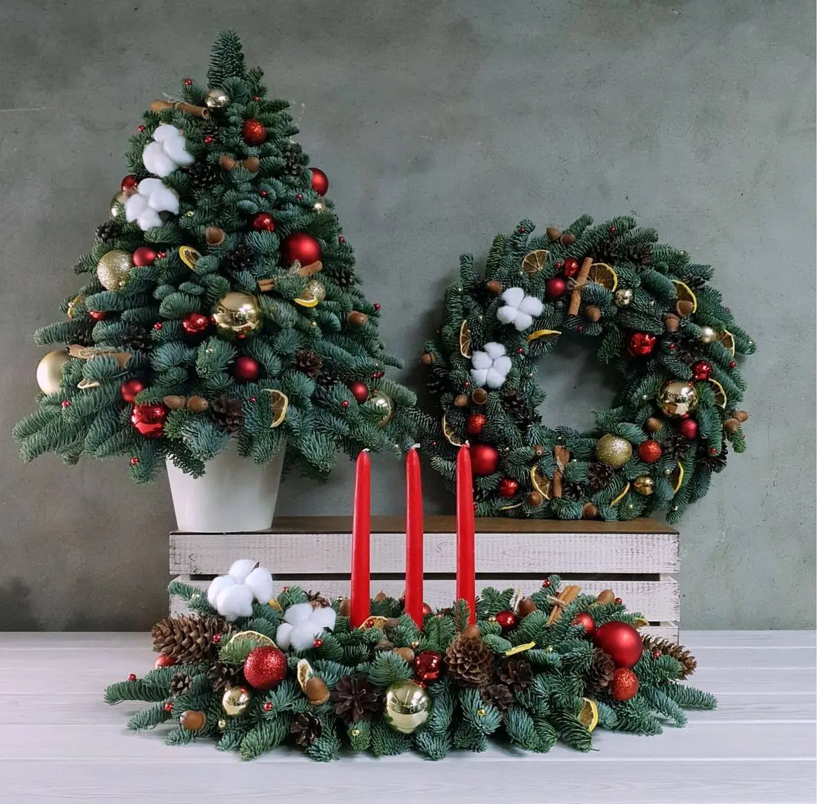 Мастер-класс по интерьерной елочке и зимним венкам