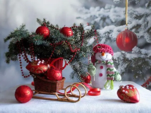 Праздничное мероприятие на тему зимних праздников