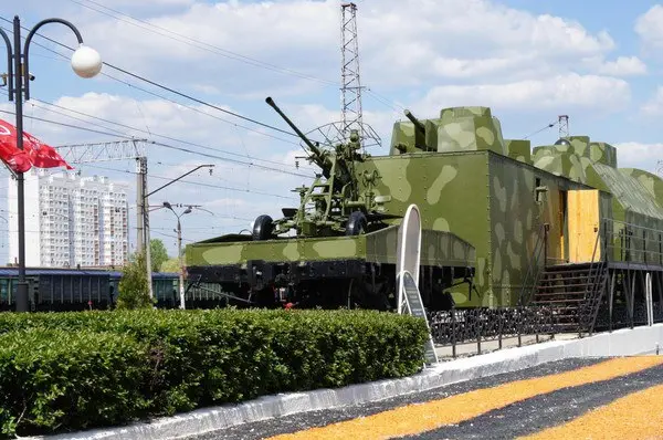 Экскурсия по экспозиции Бронепоезд №13 Тульский рабочий