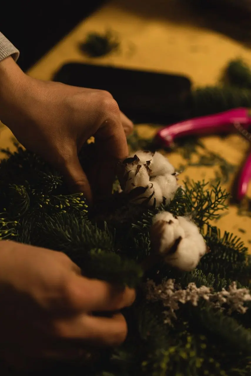 Семейный мастер-класс по созданию новогоднего венка