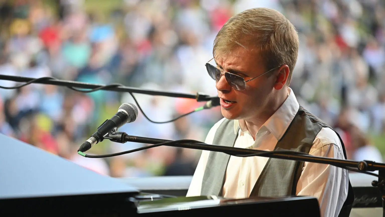 Концерт трио Олега Аккуратова