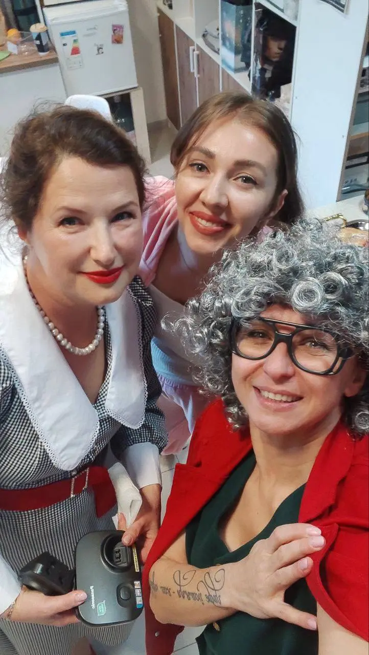 Спектакль "Привет, я дома"