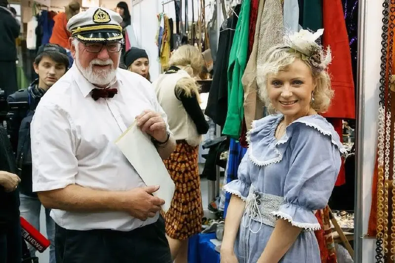 Выставка-ярмарка антиквариата Блошиный рынок