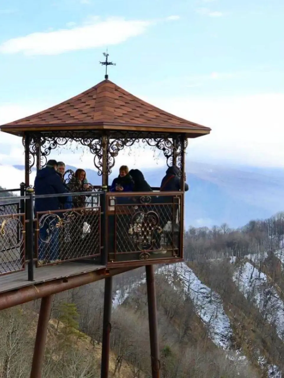 Тур по Гузериплю, Лаго-Наки и термальным источникам