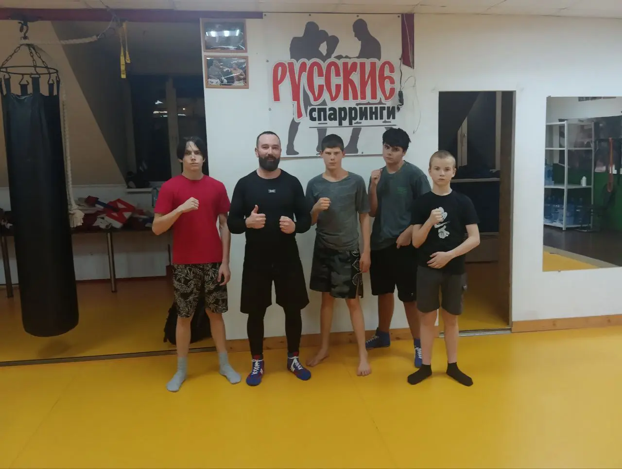 Тренировка по боксу от проекта Русские Спарринги